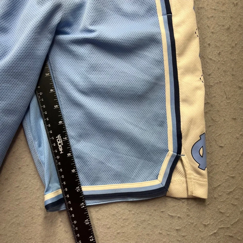 Jordan UNC Tar Heels Basketball Shorts Mens Small Blue Argyle Mesh 1952